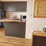 Apartmaji Pr Ambruzarju