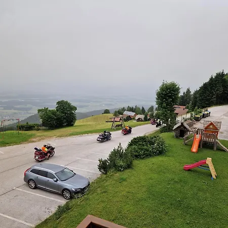 Apartmaji Pr Ambruzarju * Cerklje na Gorenjskem