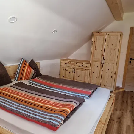 Apartmaji Pr Ambruzarju * Cerklje na Gorenjskem