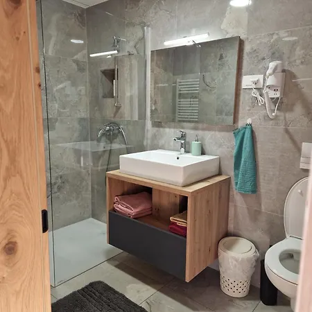 Apartmaji Pr Ambruzarju Cerklje na Gorenjskem