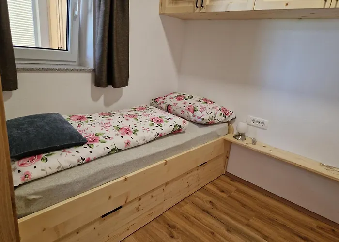 Apartmaji Pr Ambruzarju