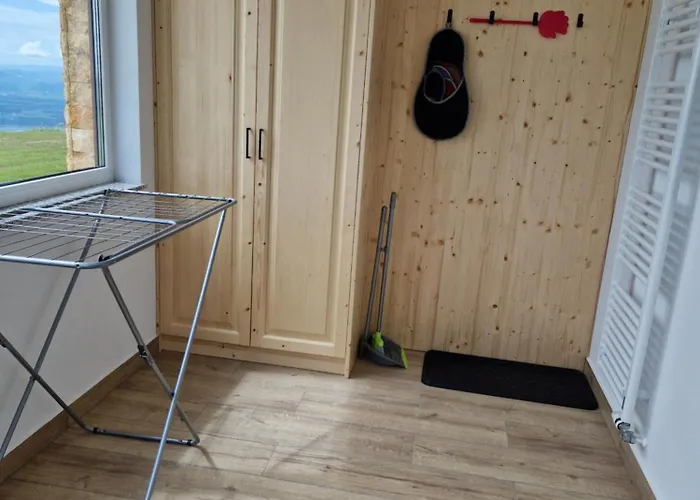 Apartmaji Pr Ambruzarju Apartmán *