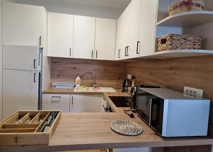 Apartmaji Pr Ambruzarju *