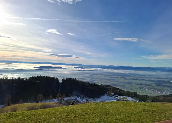 Apartmaji Pr Ambruzarju Apartmán *